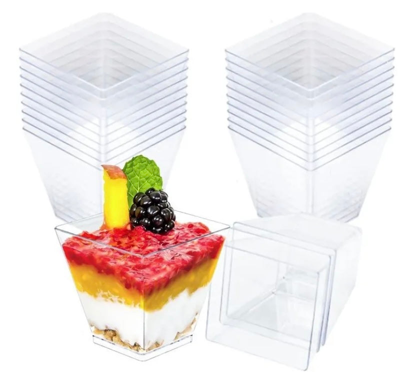 Envase Acrílico Petite cuadrado 2 oz - 24 unidades