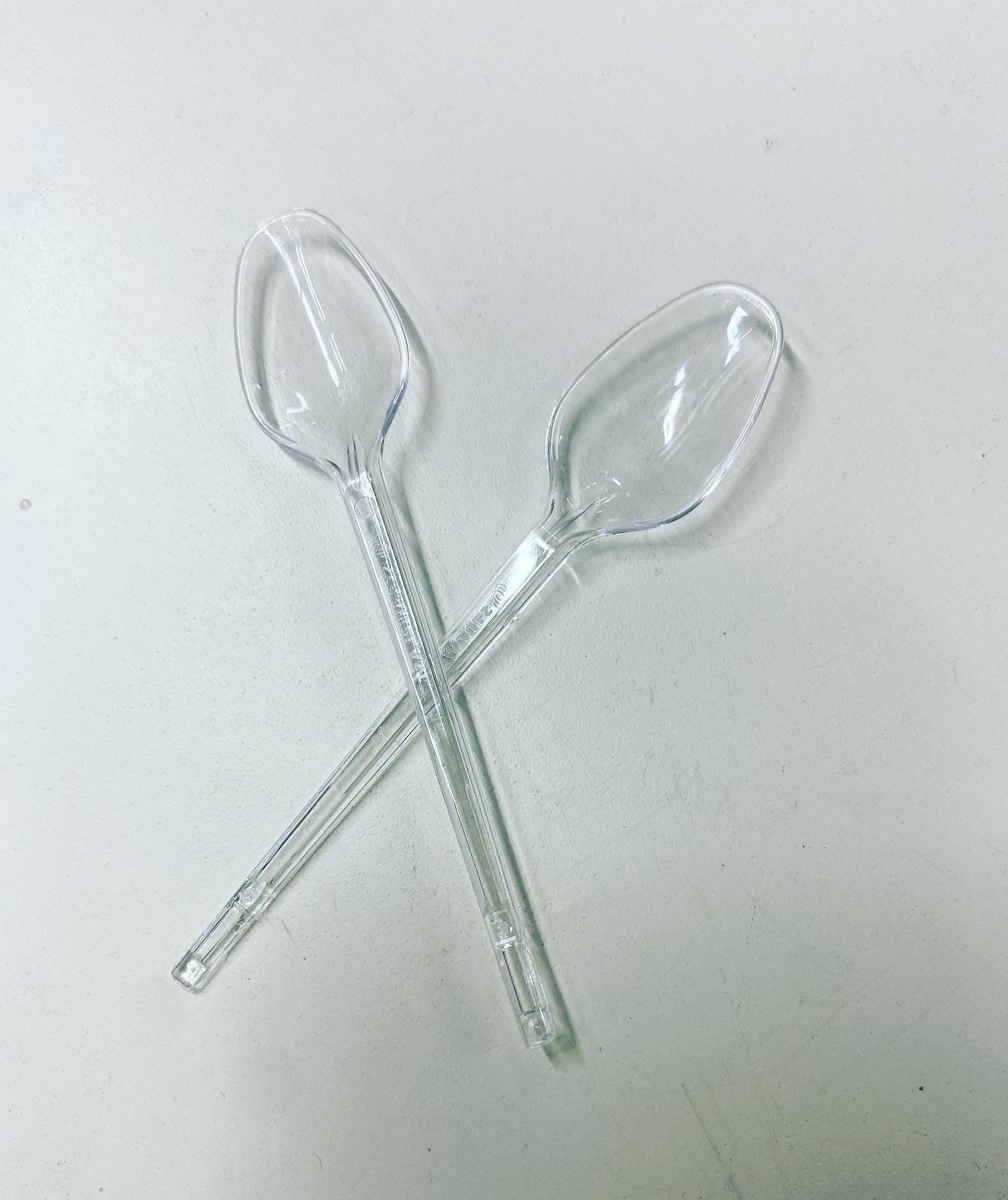 Cucharita acrílica para postres shot - 100 unid