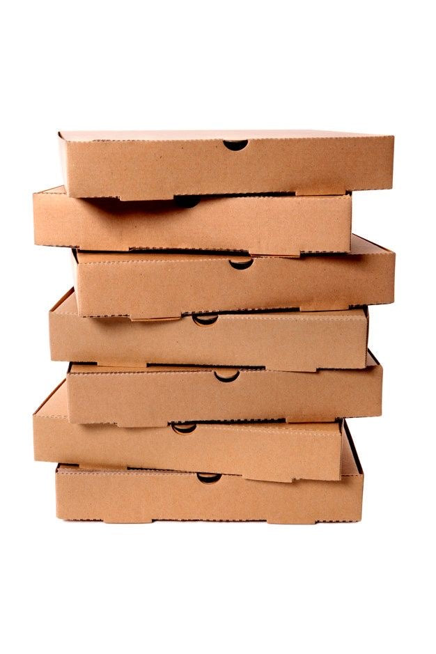 Caja pizza mediana 32x32x4cm - 50 unid